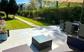 Pura Vida House - Buekfuerdo